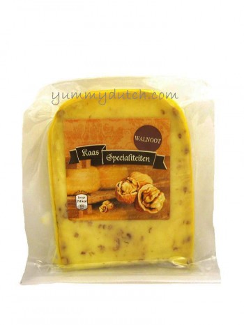 Kaas Specialiteiten Cheese Walnut