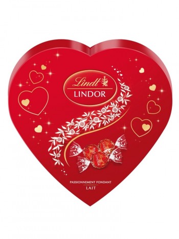 Lindt LINDOR Milk Chocolate Heart Bonbons